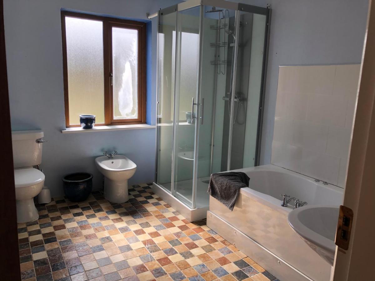 House With Sea Views Close To Beach With Wifi And Large Kitchen And Dining Ardnagreevagh 外观 照片