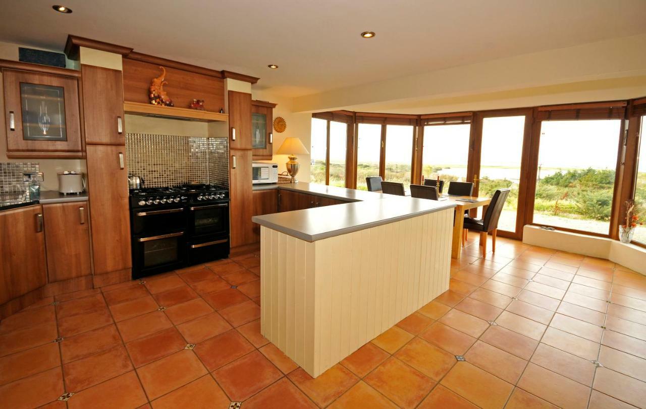 House With Sea Views Close To Beach With Wifi And Large Kitchen And Dining Ardnagreevagh 外观 照片