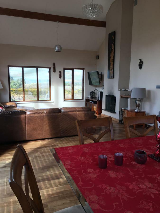 House With Sea Views Close To Beach With Wifi And Large Kitchen And Dining Ardnagreevagh 外观 照片